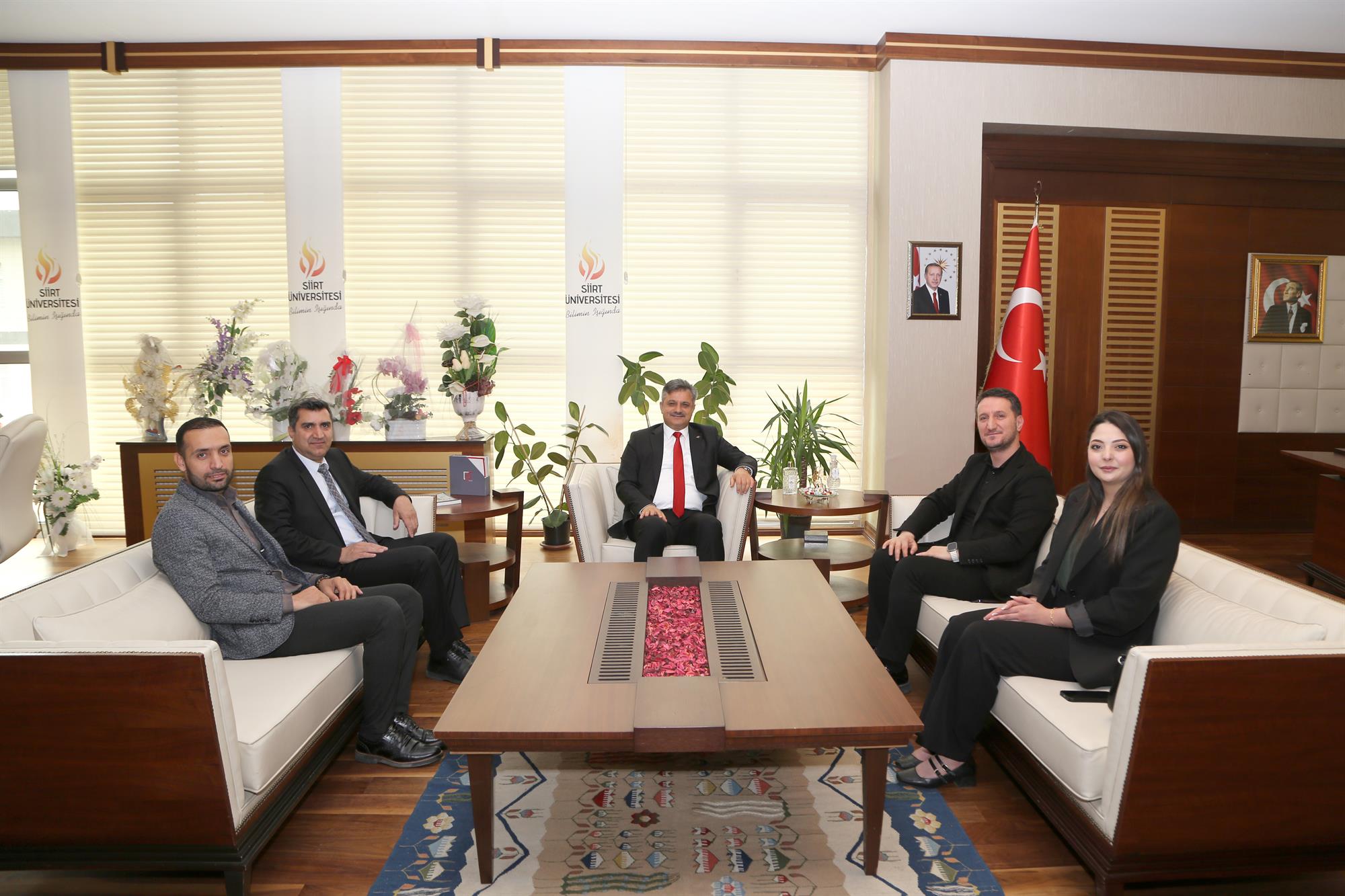 Doğa Koleji’nden Rektörümüz Prof. Dr. Nihat Şındak’a Ziyaret