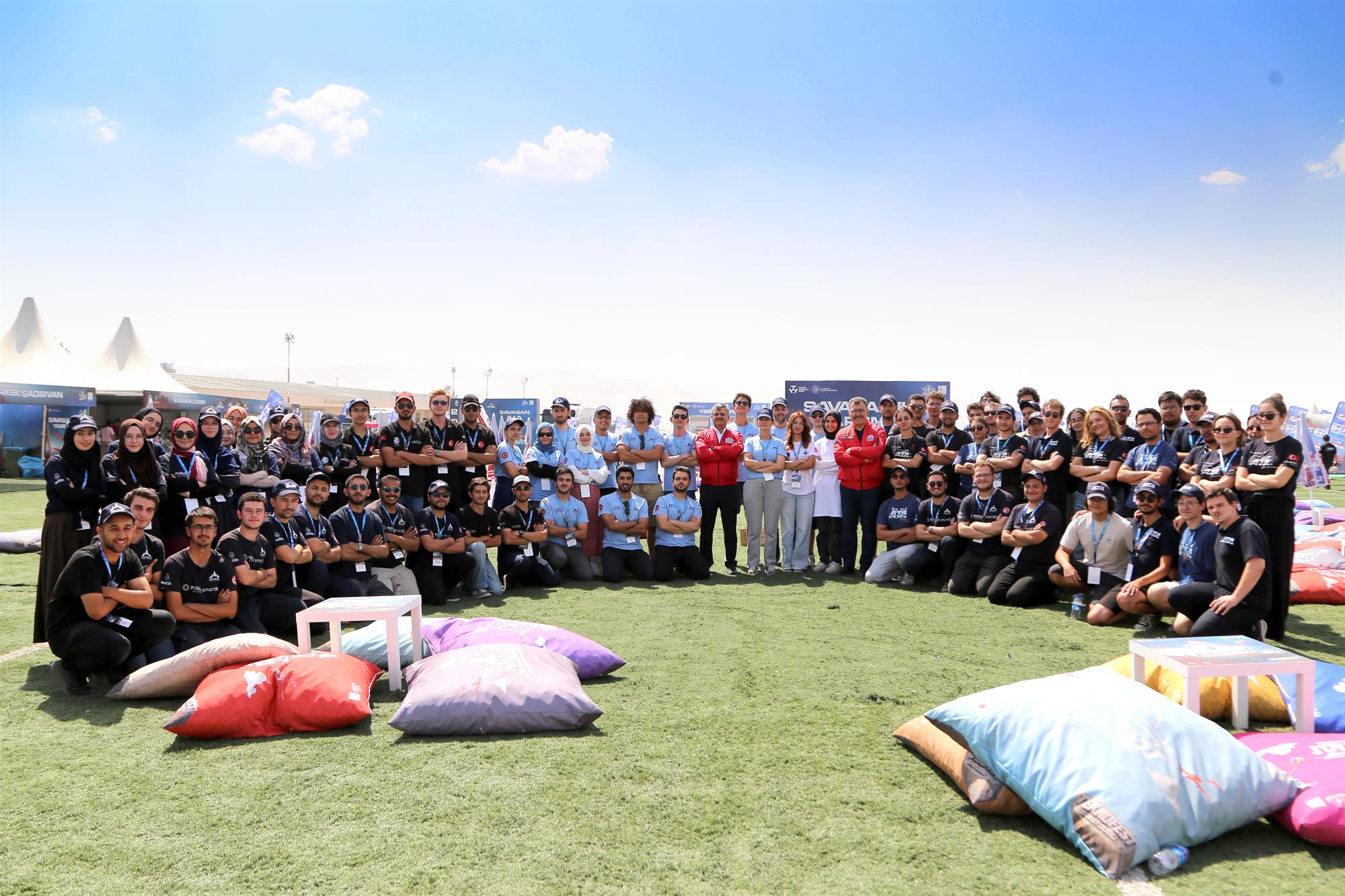 Siirtte TEKNOFEST Heyecanı: Rektörümüz Prof. Dr. Nihat Şındak ve Prof. Dr. Hasan Mandal Proje Takımlarıyla Buluştu